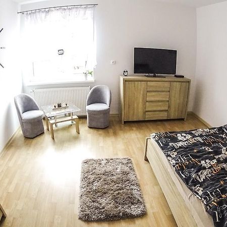 Apartament Przy Basztowej Appartement Drawsko Pomorskie Buitenkant foto